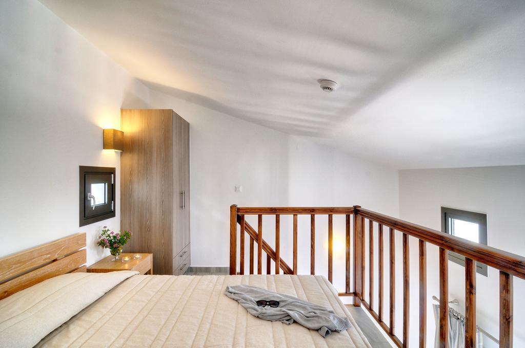 Myrtos Mare Suites Экстерьер фото