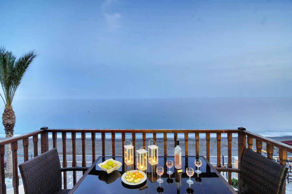 Myrtos Mare Suites Экстерьер фото