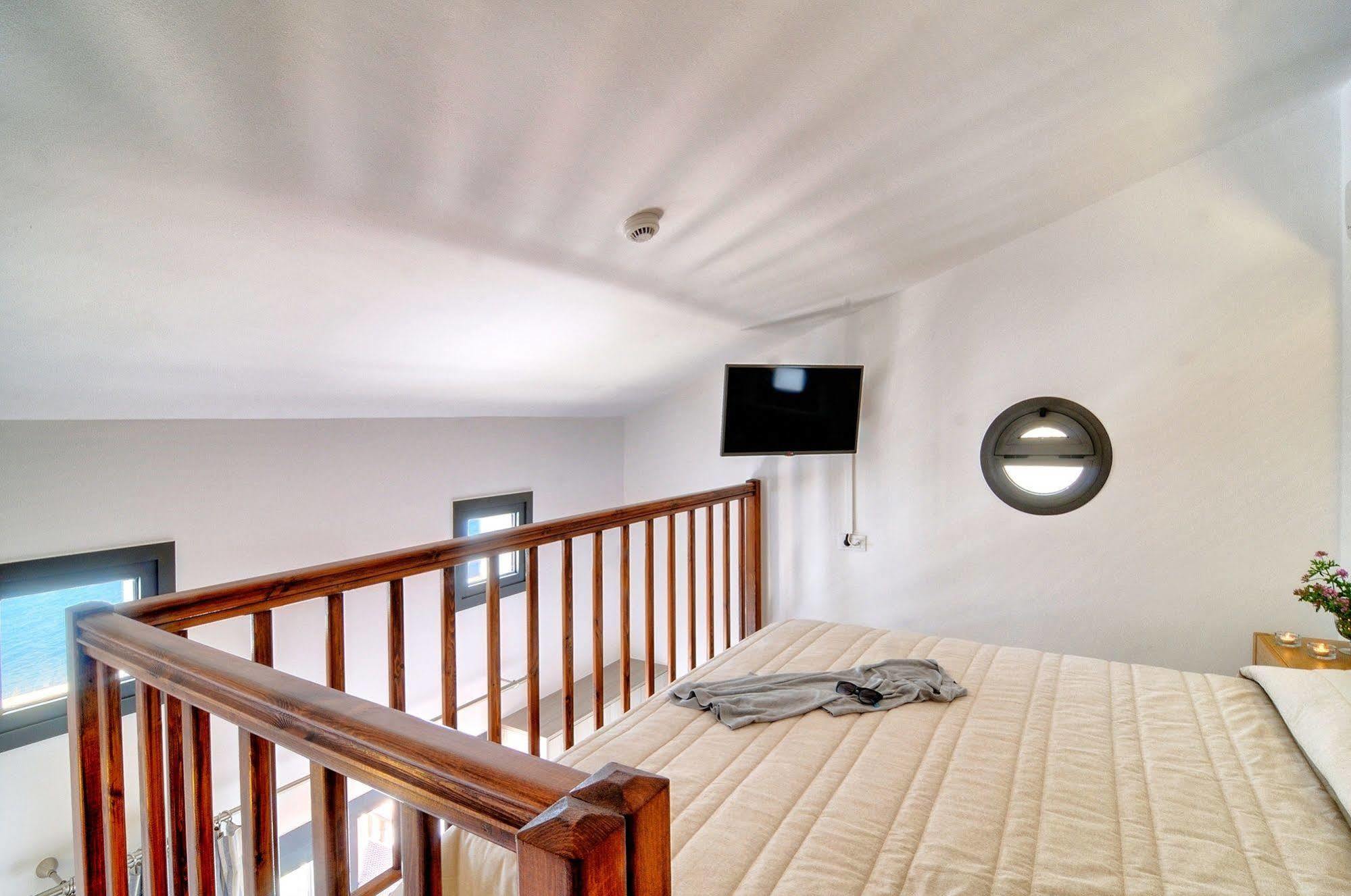 Myrtos Mare Suites Экстерьер фото