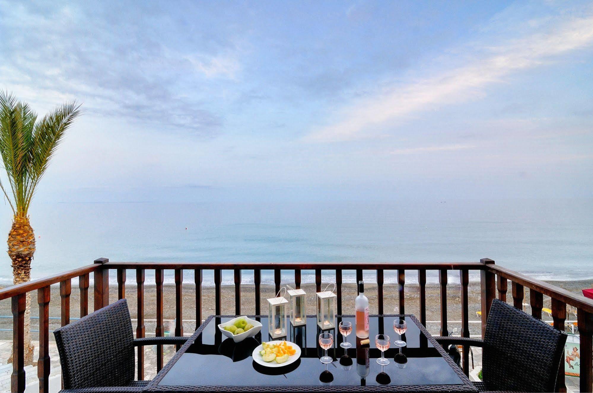 Myrtos Mare Suites Экстерьер фото